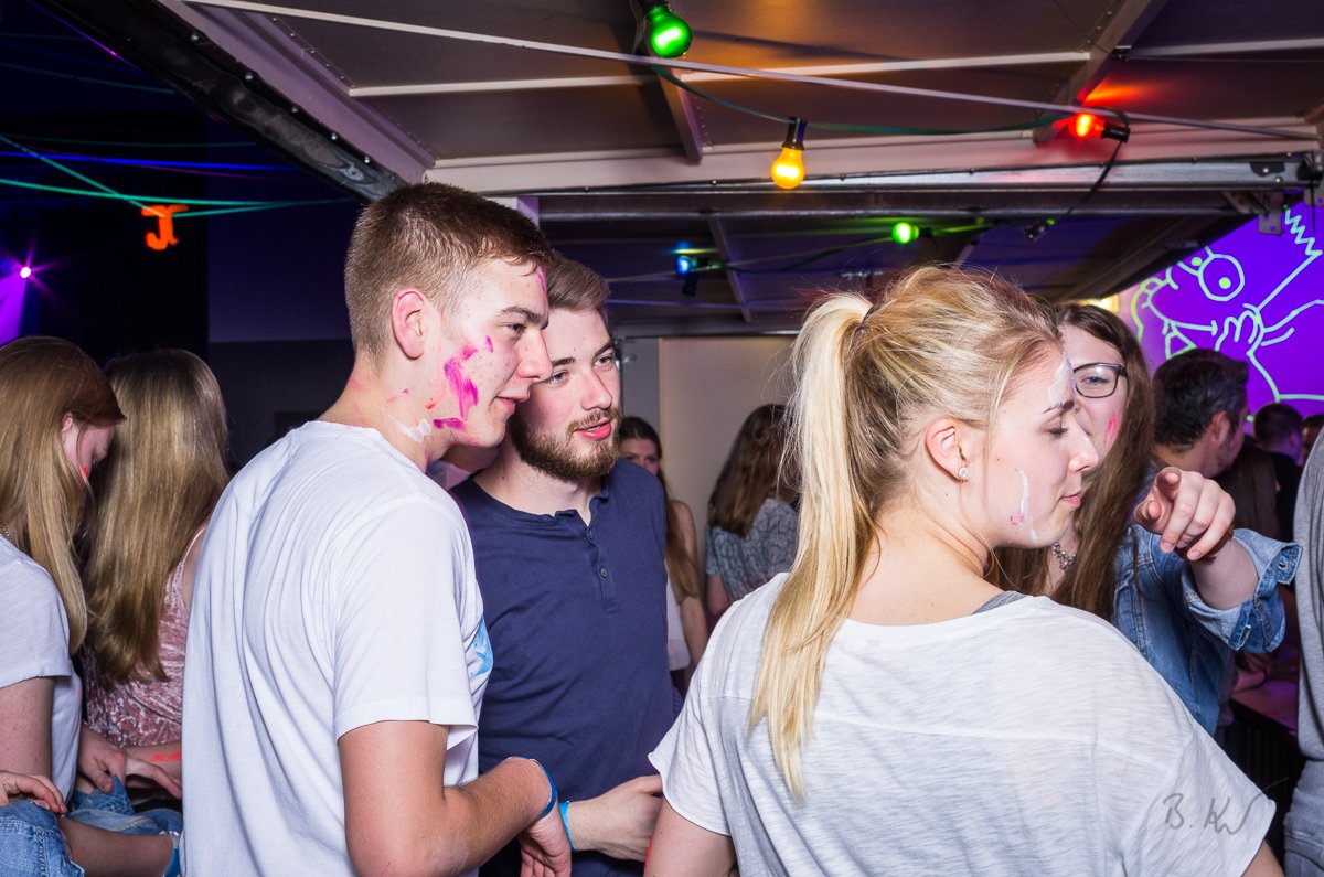 25.-Jahre-JGV-Disco-400-von-790